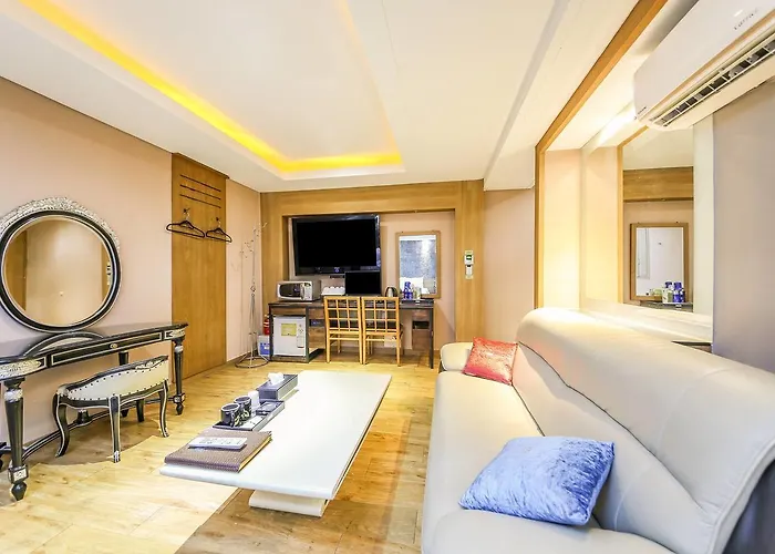 Argo 2* Seoul