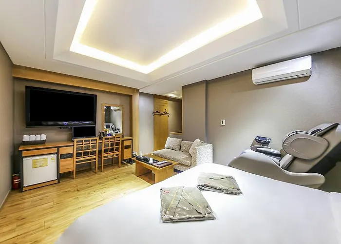 Argo Motel 2*